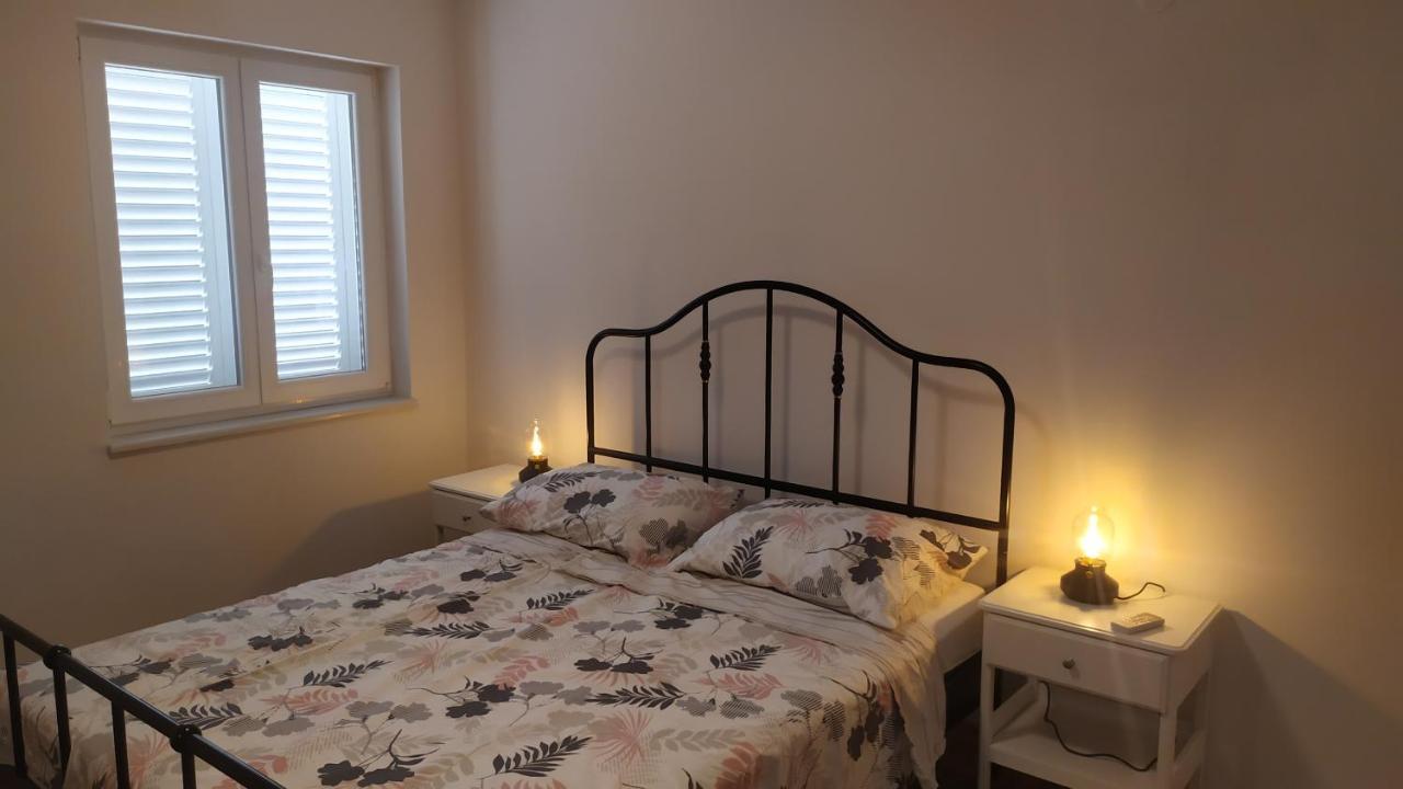 Apartment Ive Krk Town Εξωτερικό φωτογραφία