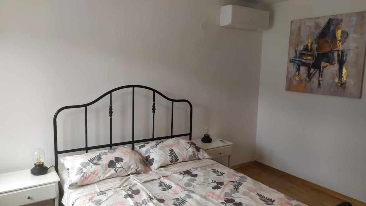 Apartment Ive Krk Town Εξωτερικό φωτογραφία